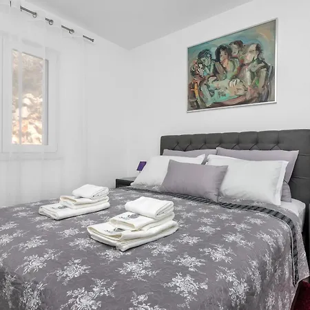 Apartment Mila Mare